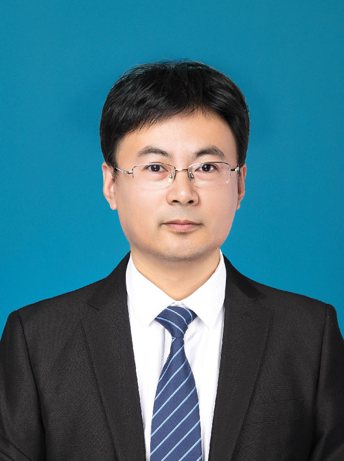 崔红保.jpg 崔红保.jpg